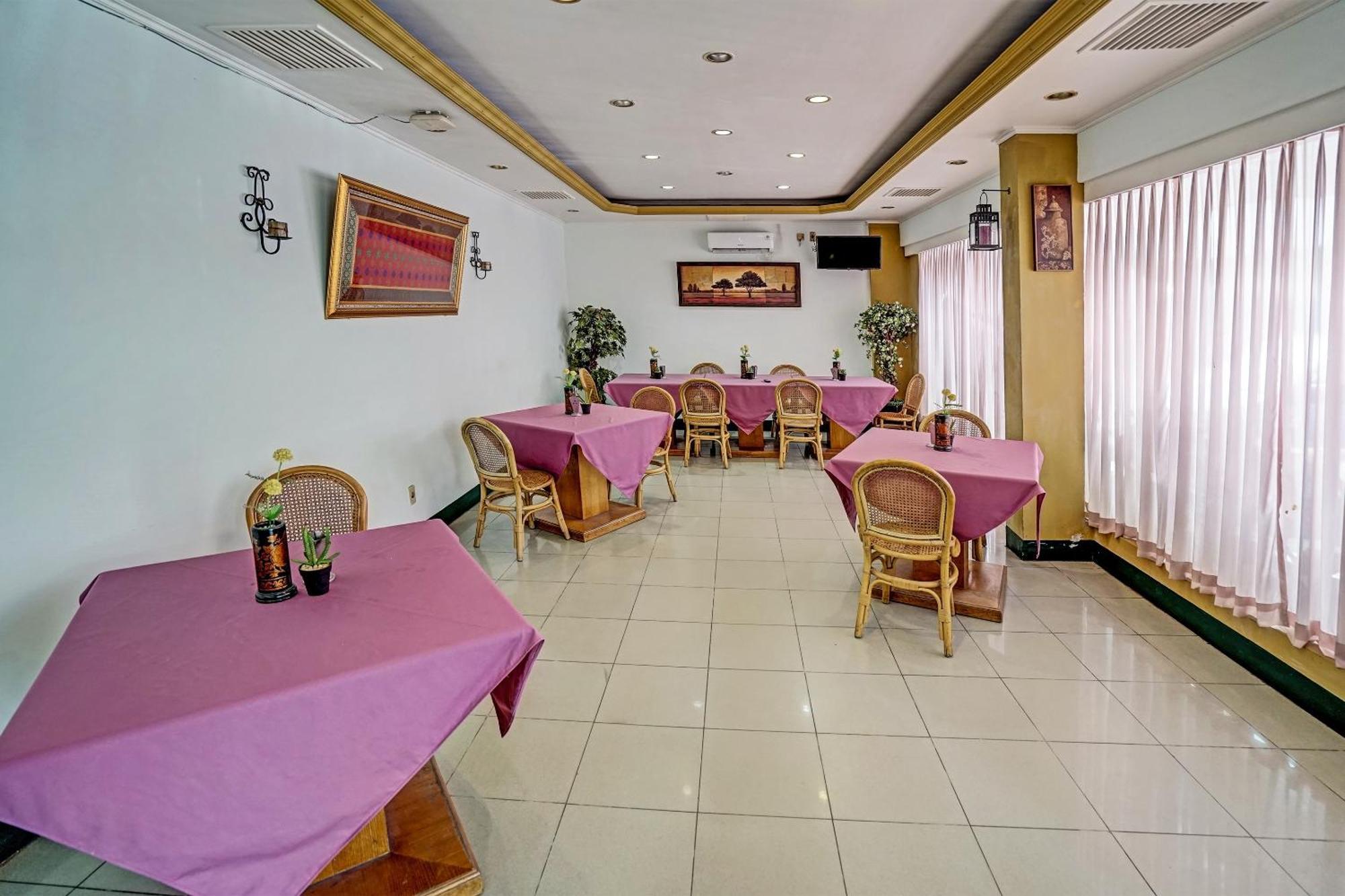 Super Oyo 91805 Hotel Wisma Bari 巨港 外观 照片